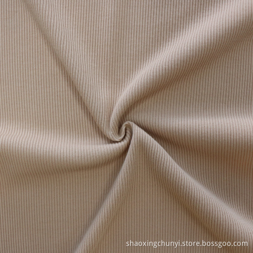 Högkvalitativ 100% polyester mjuk och stretchig vanlig garn färgade 2x2 rib stickade tyger för tröja klänning/plagg